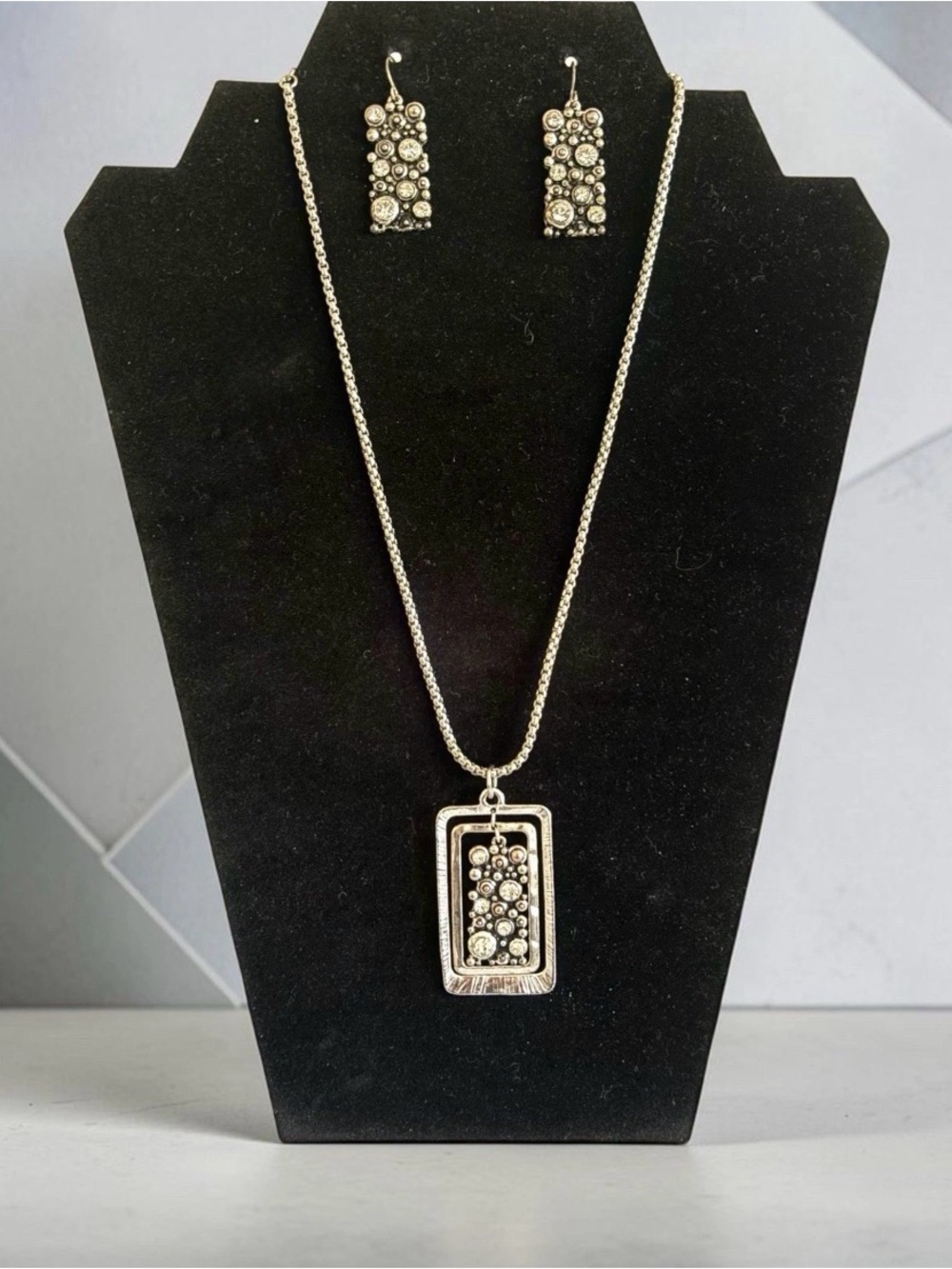 Vintage 1990s Silver-Tone Rhinestone Pendant Necklace and Earrings Set - Silver